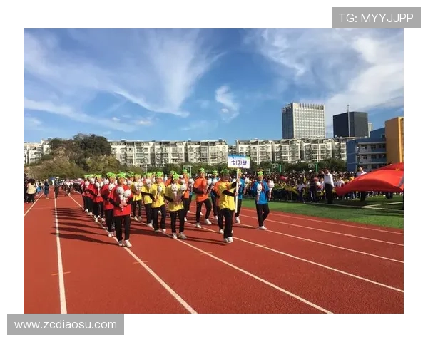 丹尼再战绿茵场职业征程开启